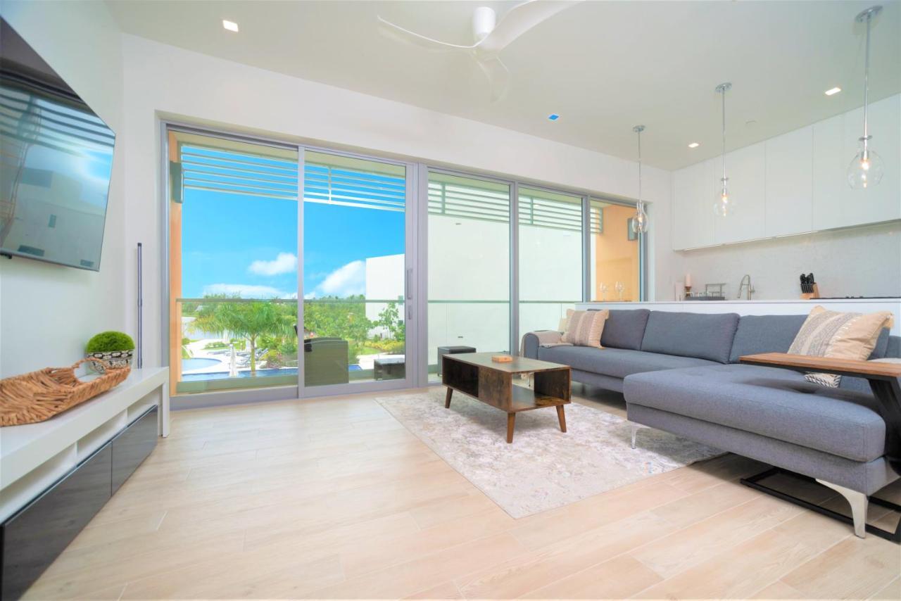 Cayman Luxury Rentals At One Canal Point Τζώρτζταουν Εξωτερικό φωτογραφία