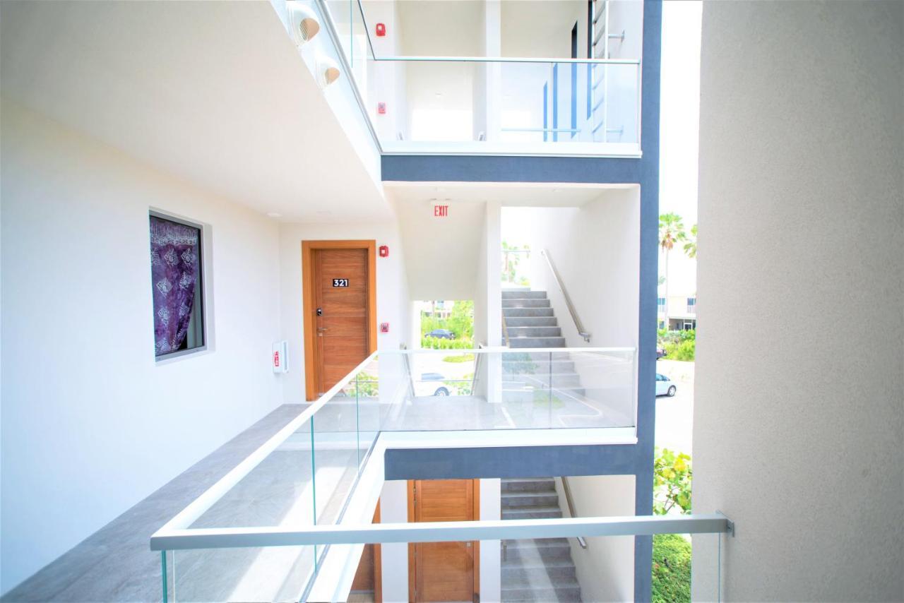 Cayman Luxury Rentals At One Canal Point Τζώρτζταουν Εξωτερικό φωτογραφία