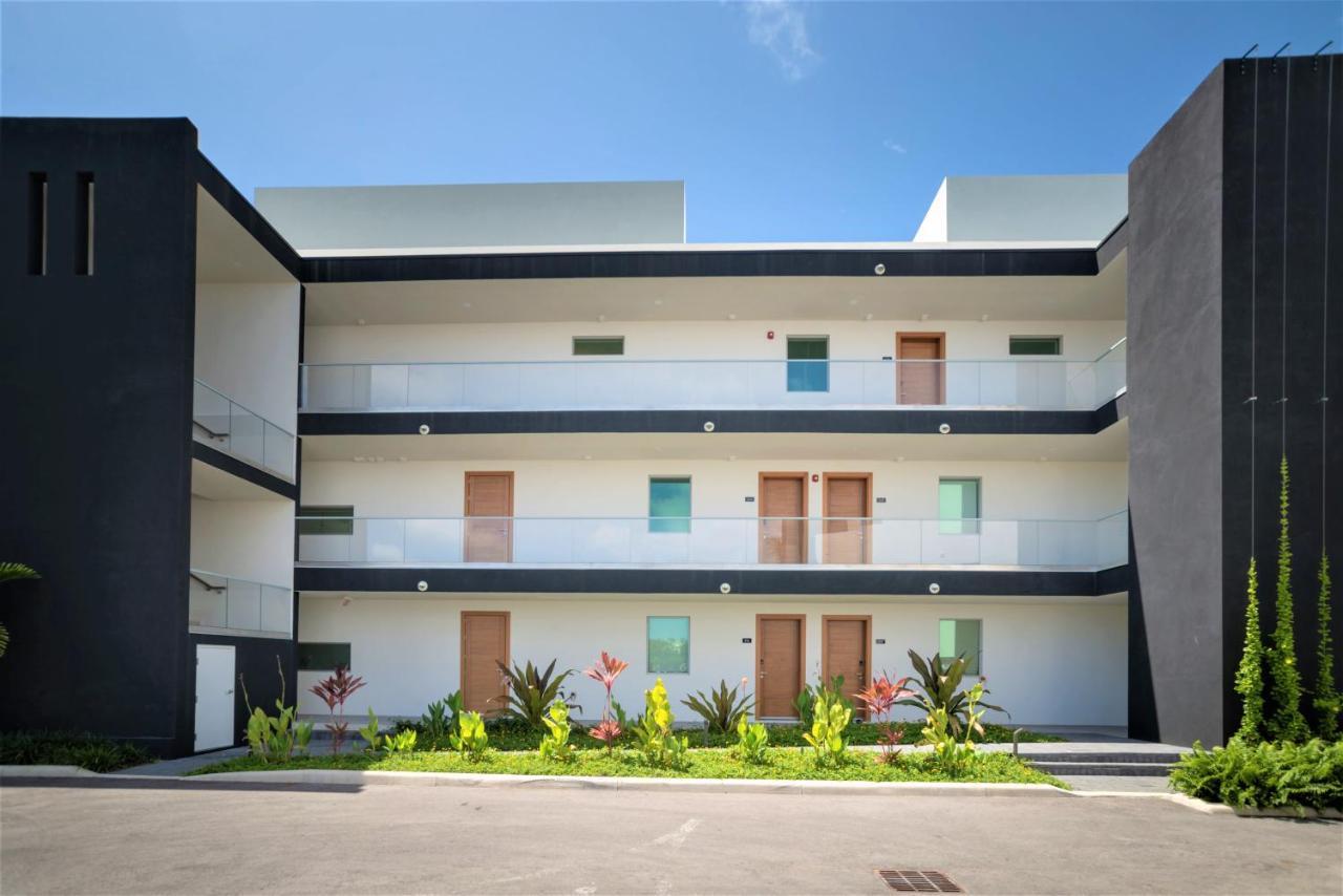 Cayman Luxury Rentals At One Canal Point Τζώρτζταουν Εξωτερικό φωτογραφία
