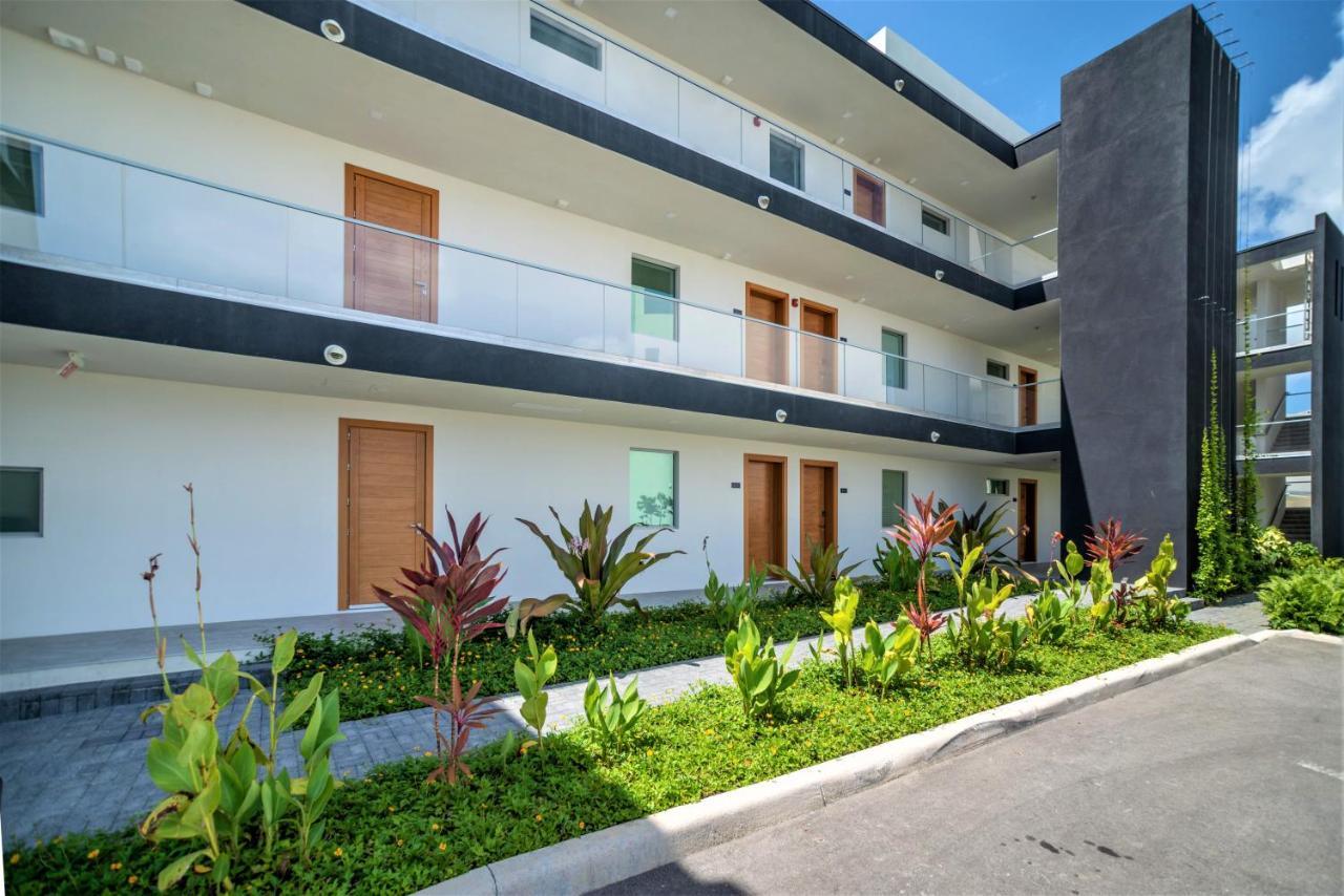 Cayman Luxury Rentals At One Canal Point Τζώρτζταουν Εξωτερικό φωτογραφία