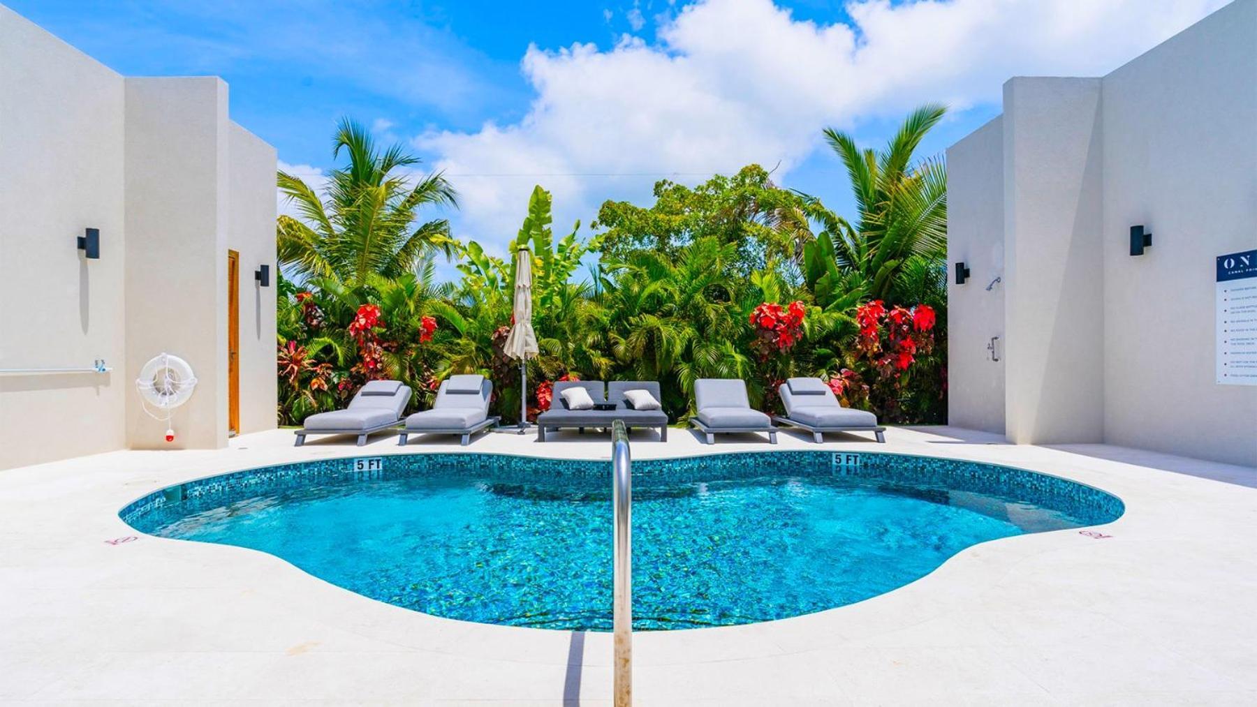 Cayman Luxury Rentals At One Canal Point Τζώρτζταουν Εξωτερικό φωτογραφία