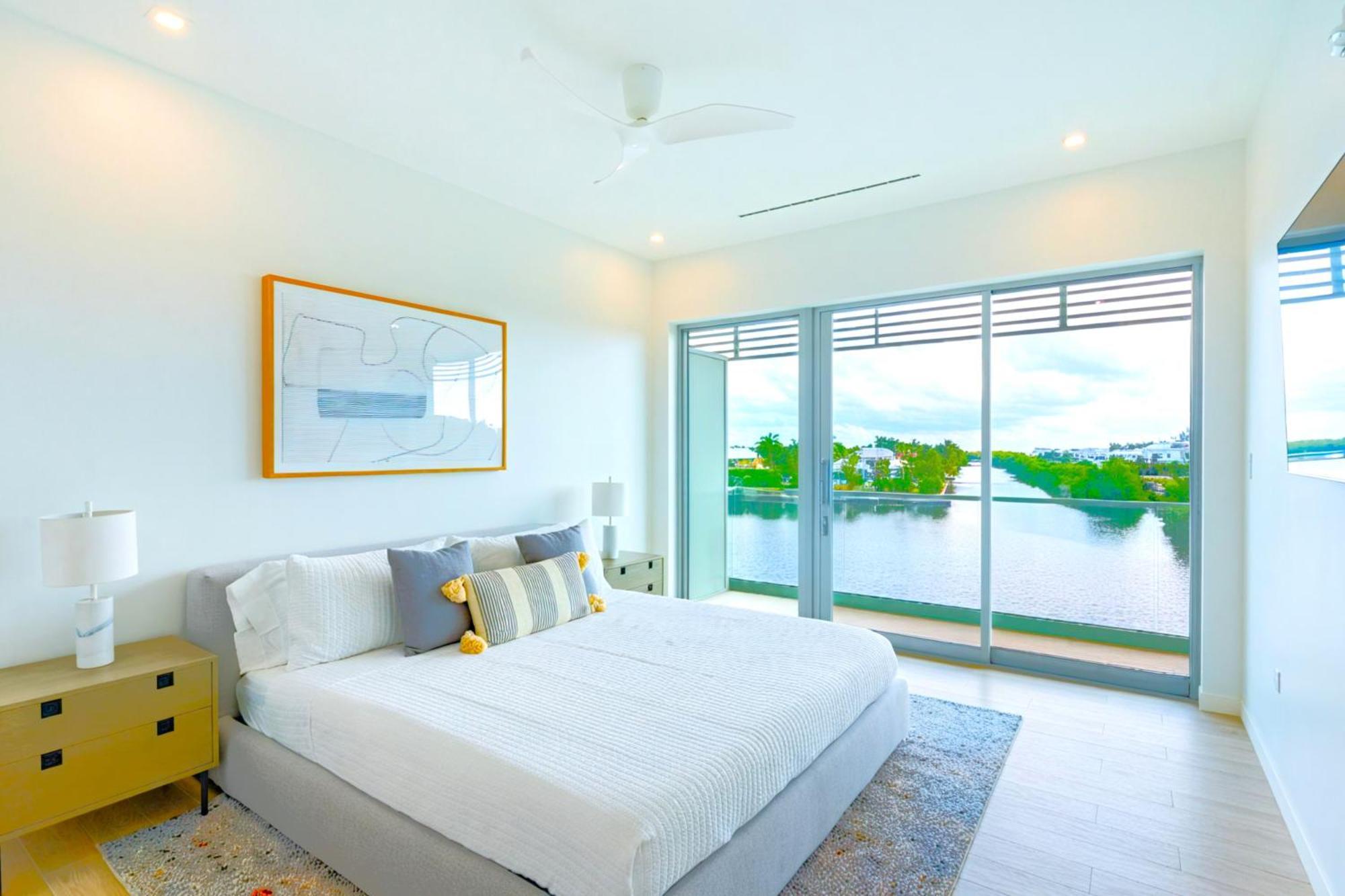 Cayman Luxury Rentals At One Canal Point Τζώρτζταουν Εξωτερικό φωτογραφία