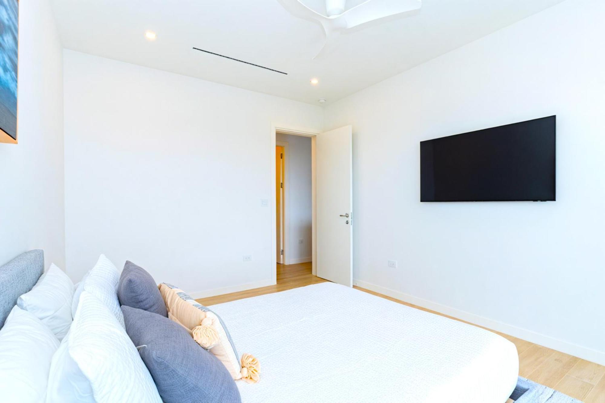 Cayman Luxury Rentals At One Canal Point Τζώρτζταουν Εξωτερικό φωτογραφία